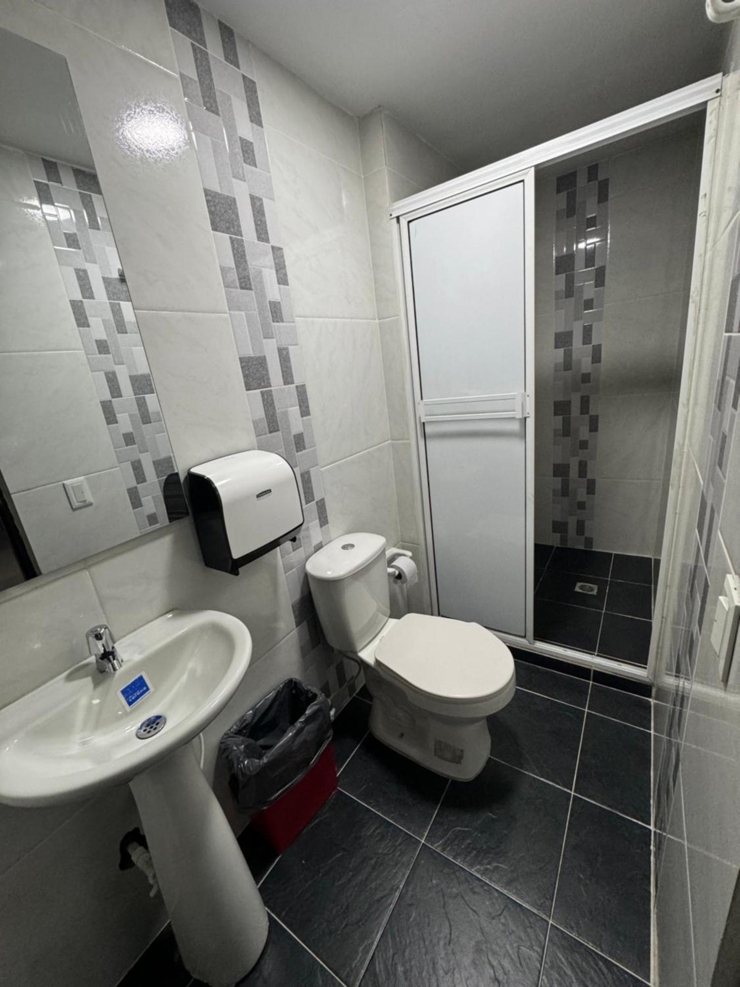 Hotel Select Меделин Екстериор снимка