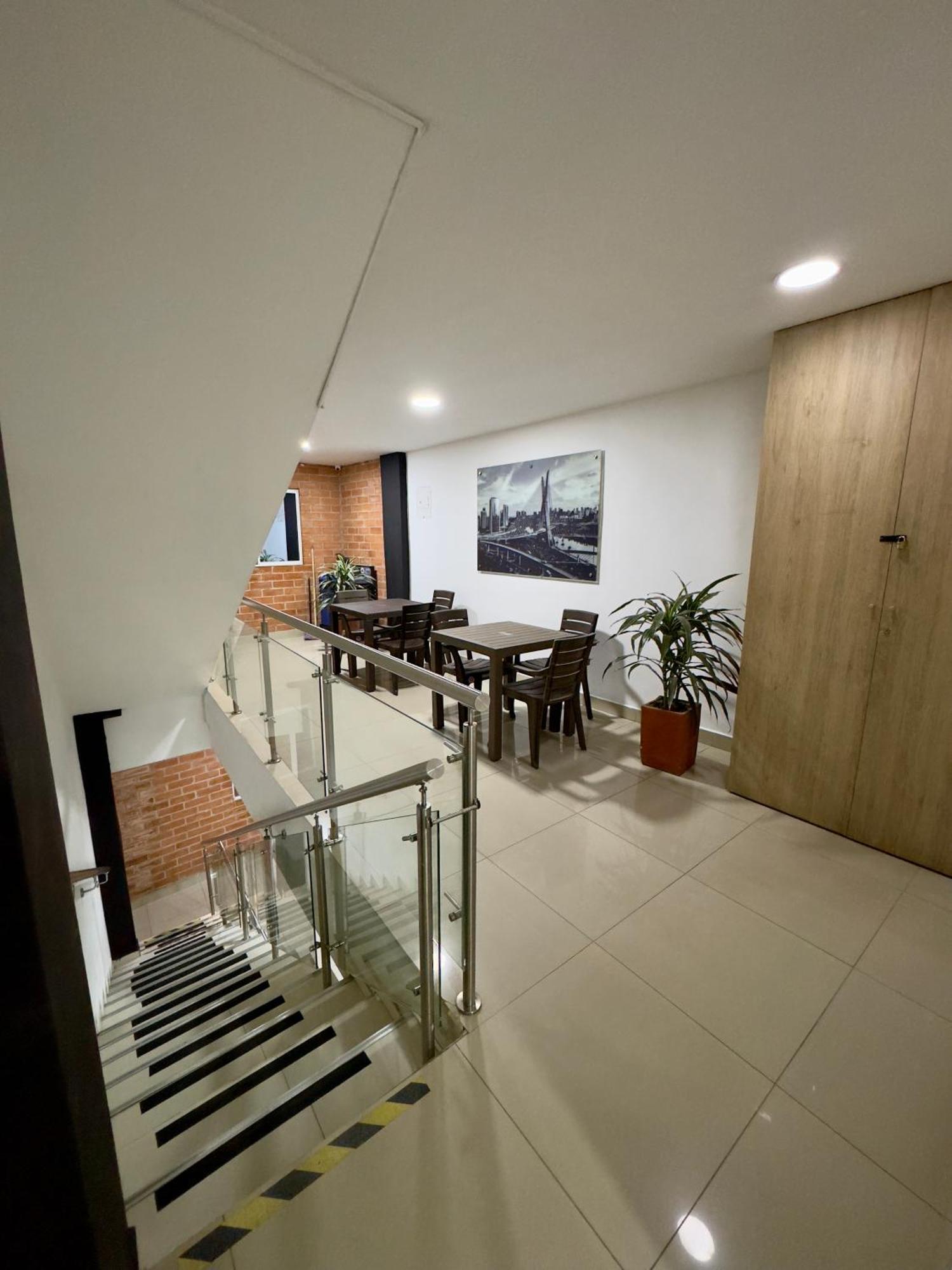 Hotel Select Меделин Екстериор снимка