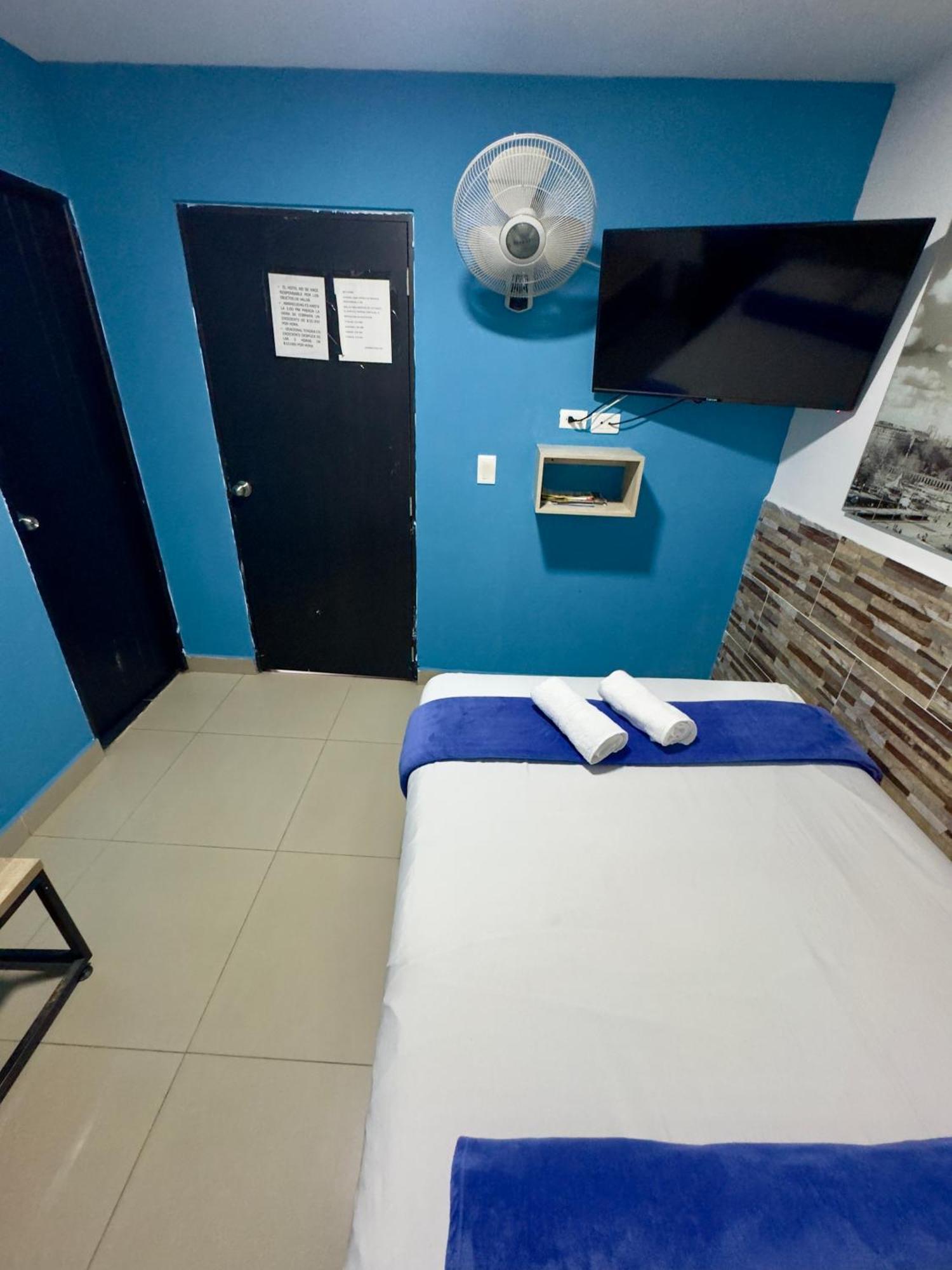 Hotel Select Меделин Екстериор снимка