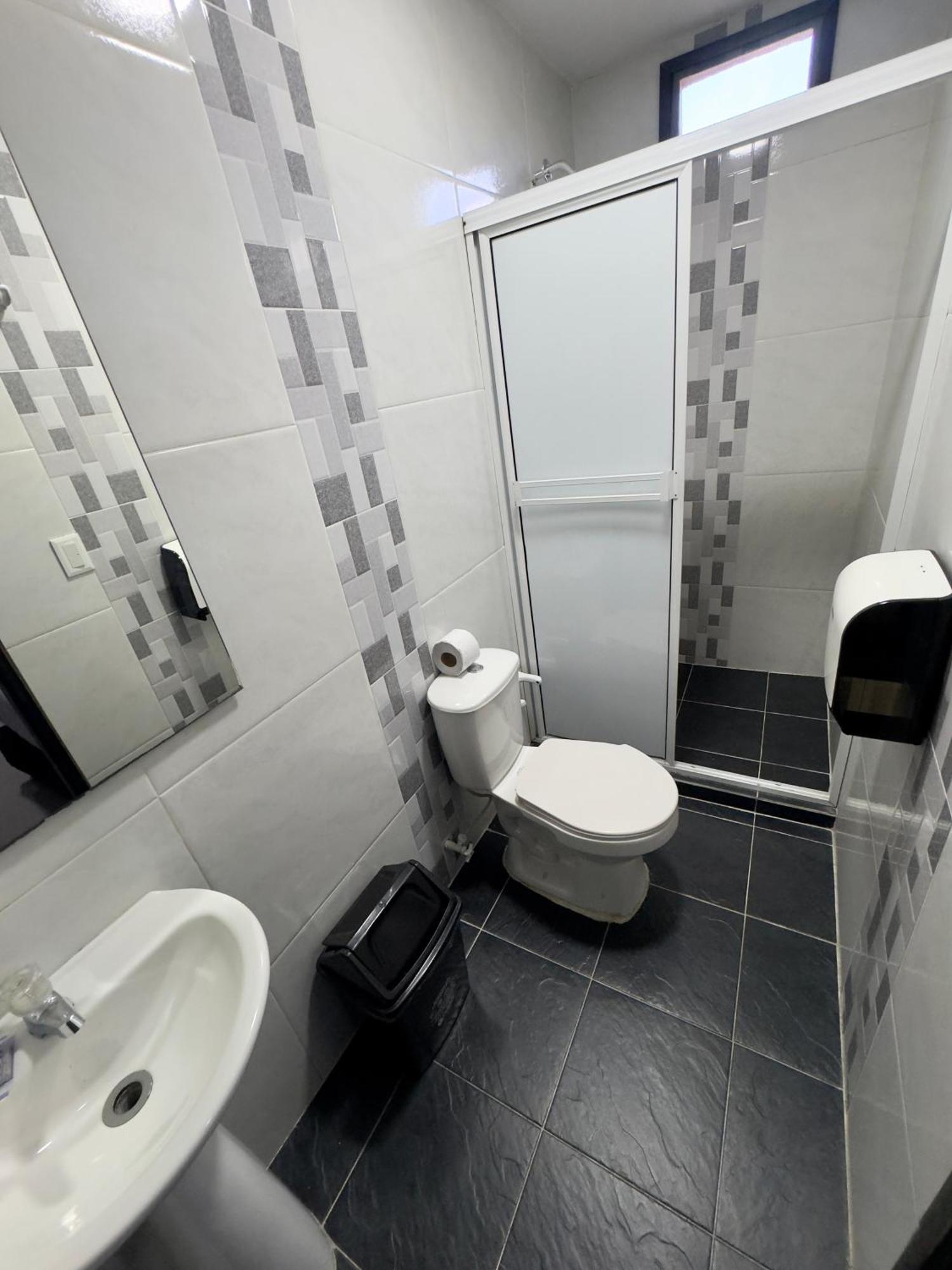 Hotel Select Меделин Екстериор снимка