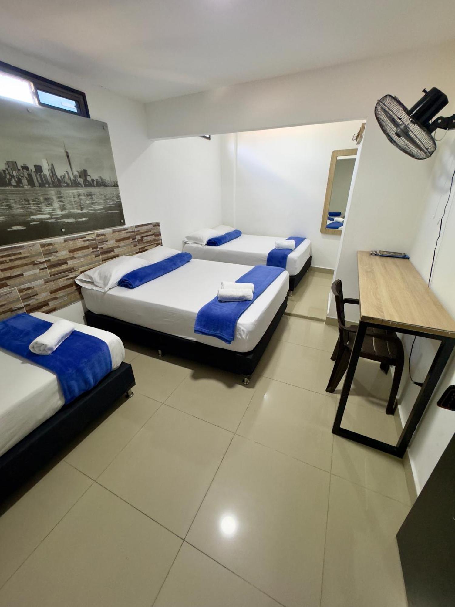 Hotel Select Меделин Екстериор снимка