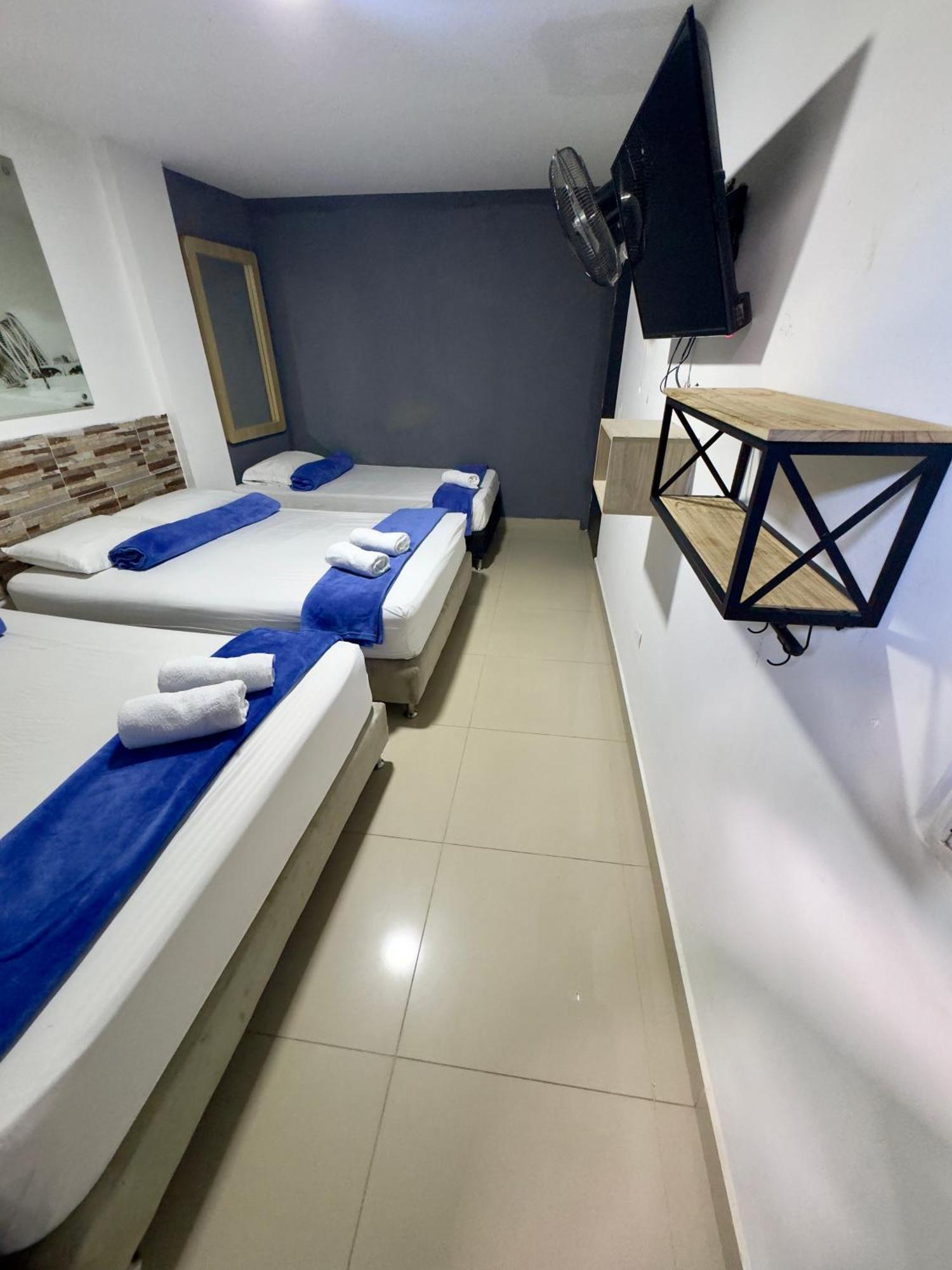 Hotel Select Меделин Екстериор снимка
