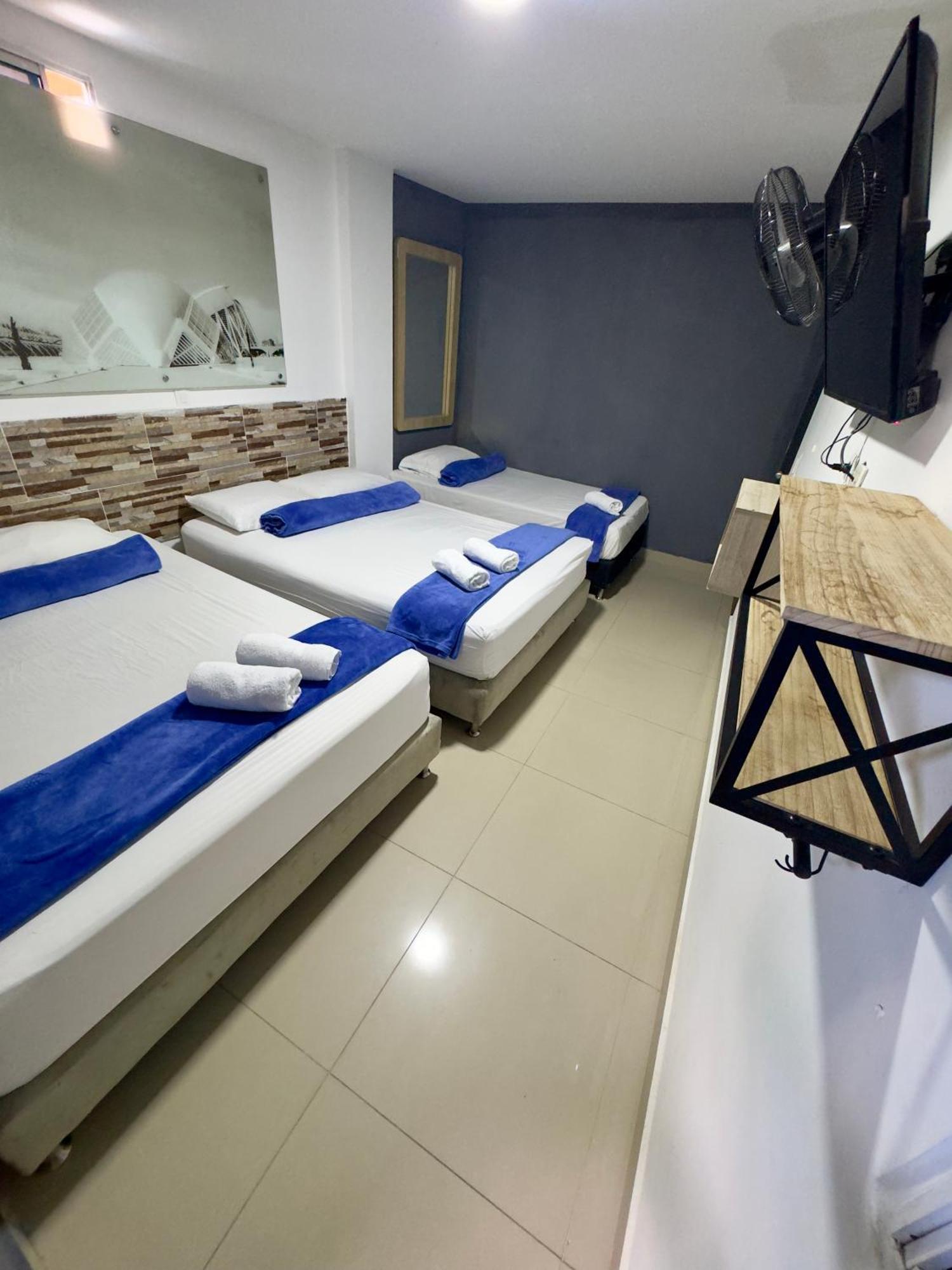 Hotel Select Меделин Екстериор снимка